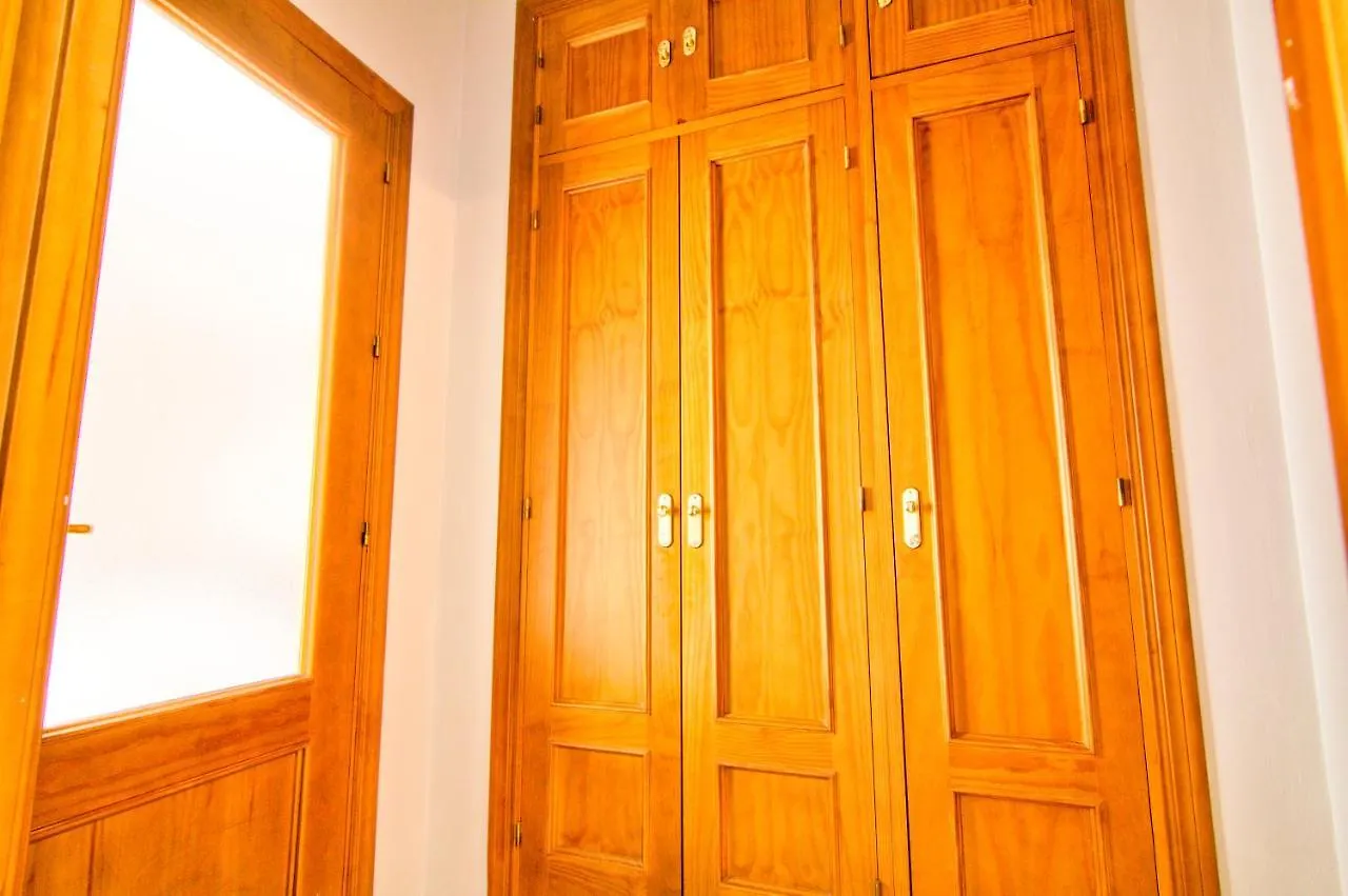 Apartamentos Centro 1 El Puerto De Santa Maria 0*,  Spain